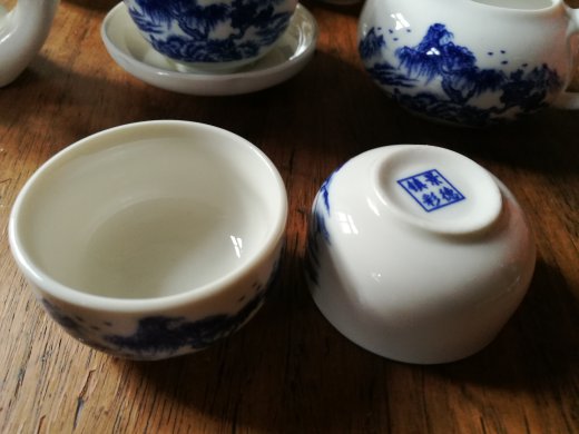 Teeservice mit Gaiwan für Teezeremonie