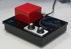 QINPU Mini HiFi Verstärker mit UKW-Empfänger